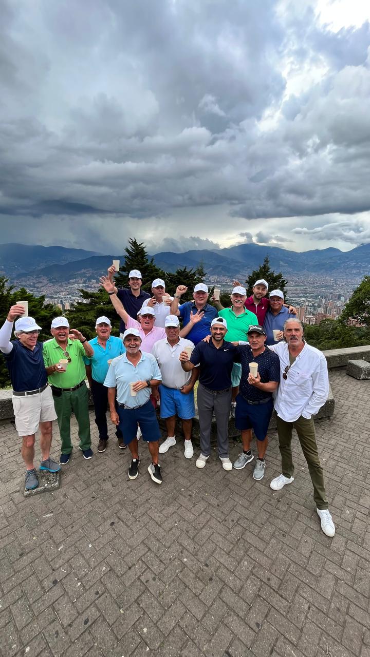 Golf & Viewpoint Tour